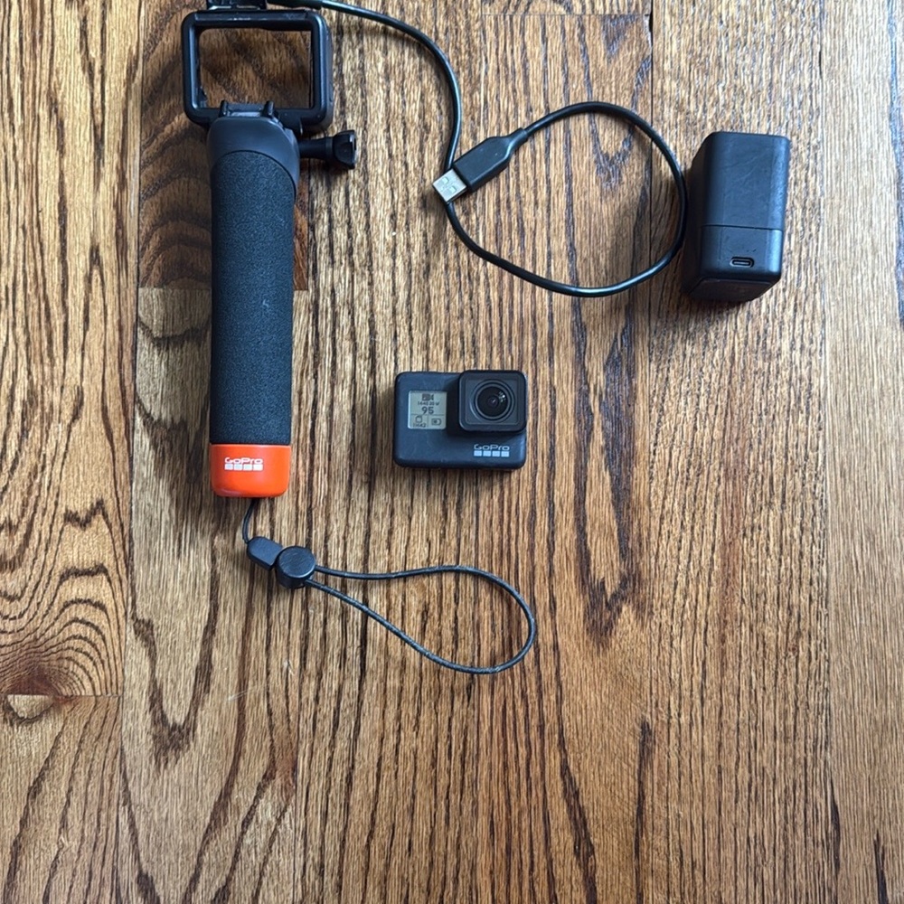 GoPro Hero7 Camera with Grip Accessory